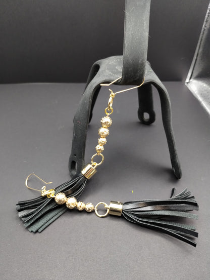 Black & Gold Line